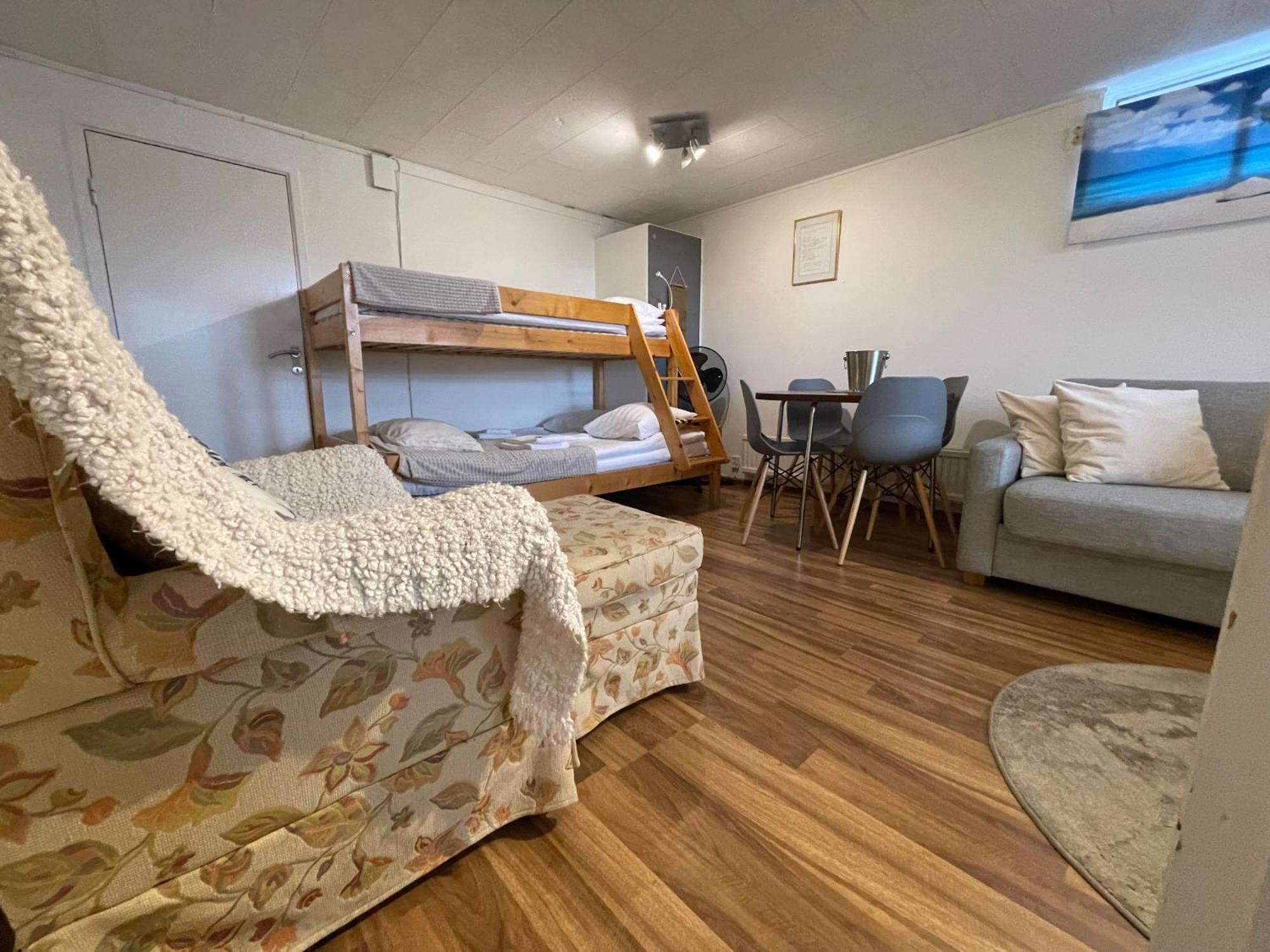 Vid Gekas Ullared Boende B&B Exterior photo